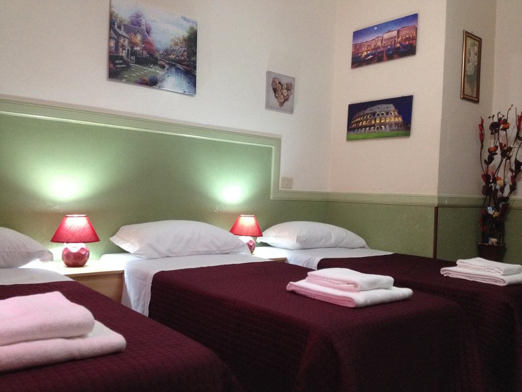 Rome Rainbow Guest House Bilik gambar