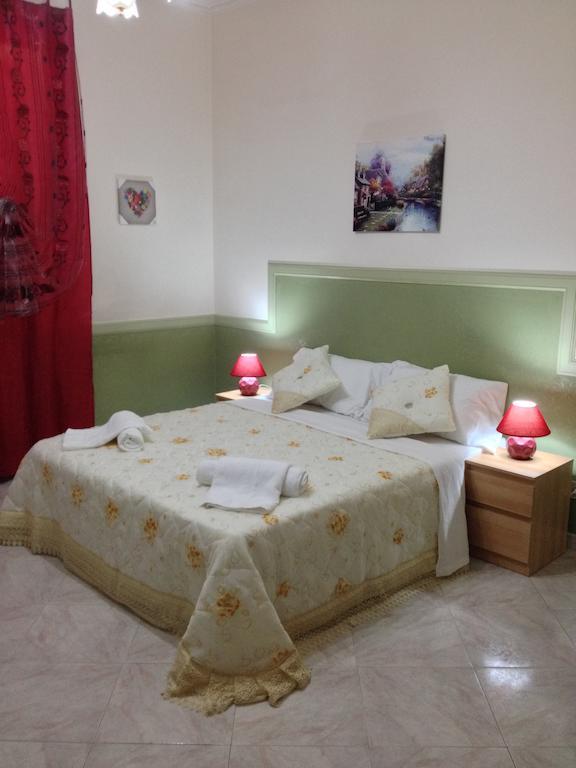 Rome Rainbow Guest House Bilik gambar